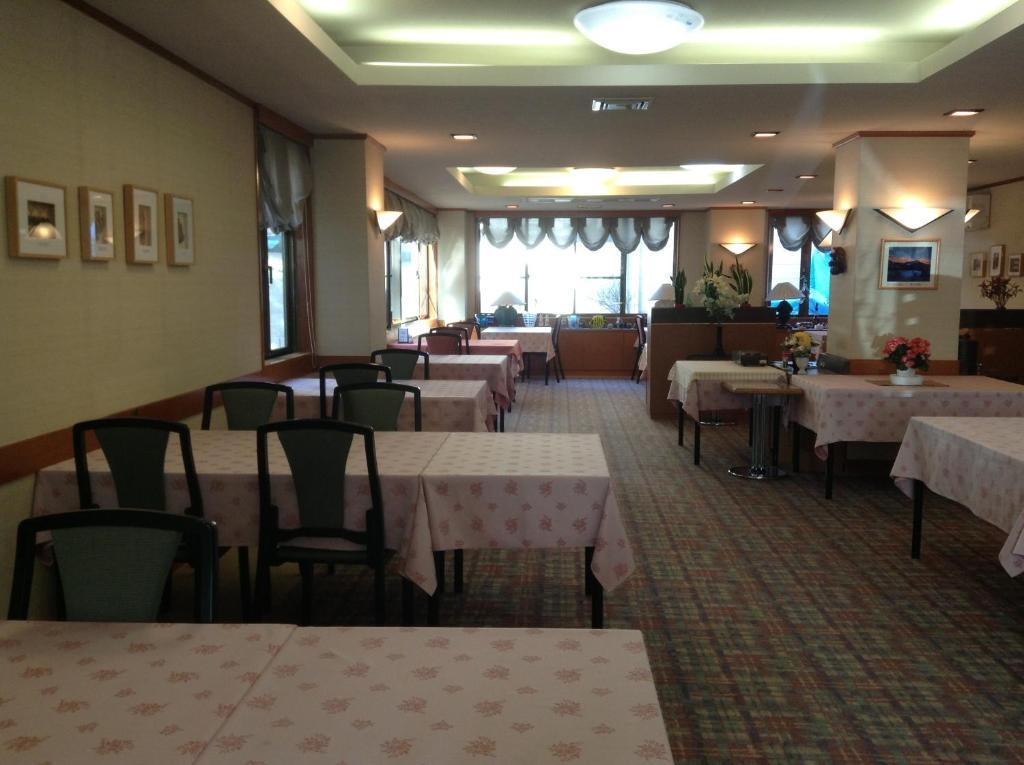 Bergtour Marukita Hotel Hakuba Ngoại thất bức ảnh